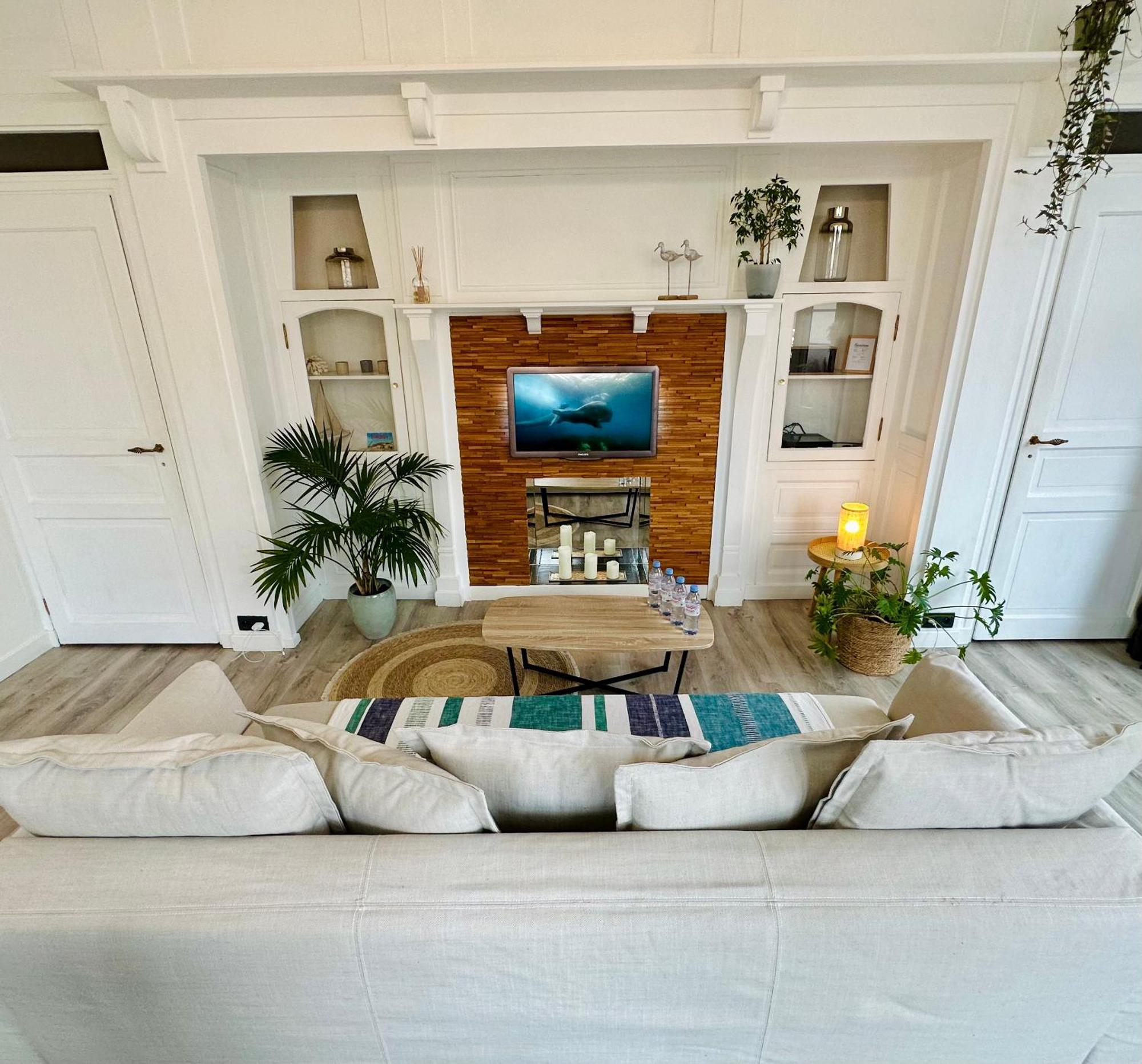 Appartement De Charme Avec Balcon - Villa Les Iris Dunkirk Exterior foto